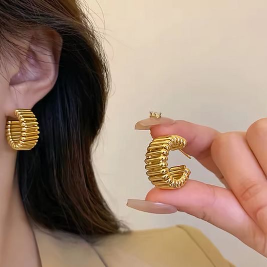 ALCOTT HOOP EARRINGS