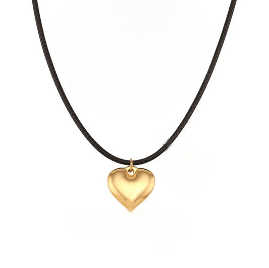 GIA HEART NECKLACE